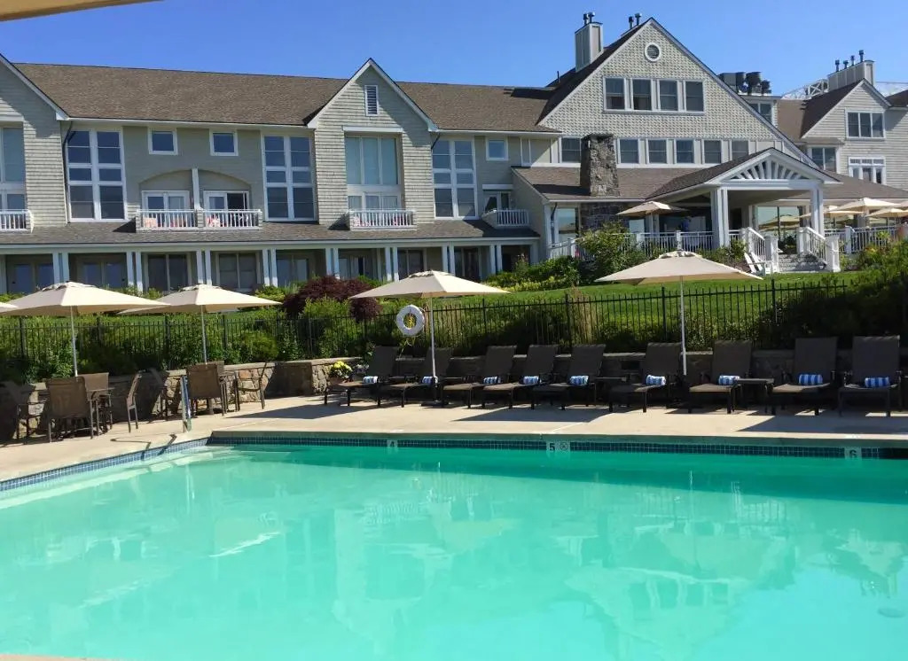Inn By the Sea