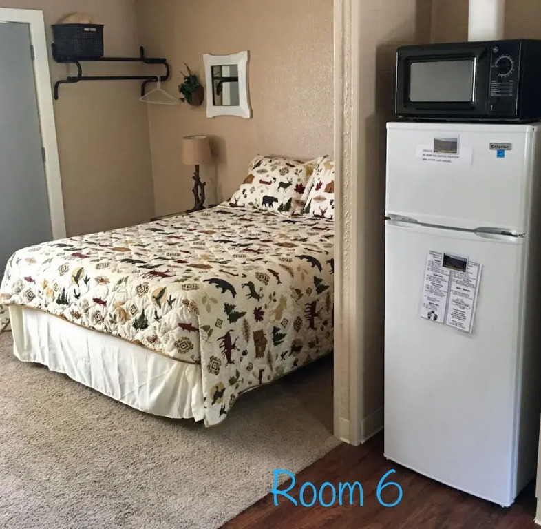 Fife Lake Lodging
