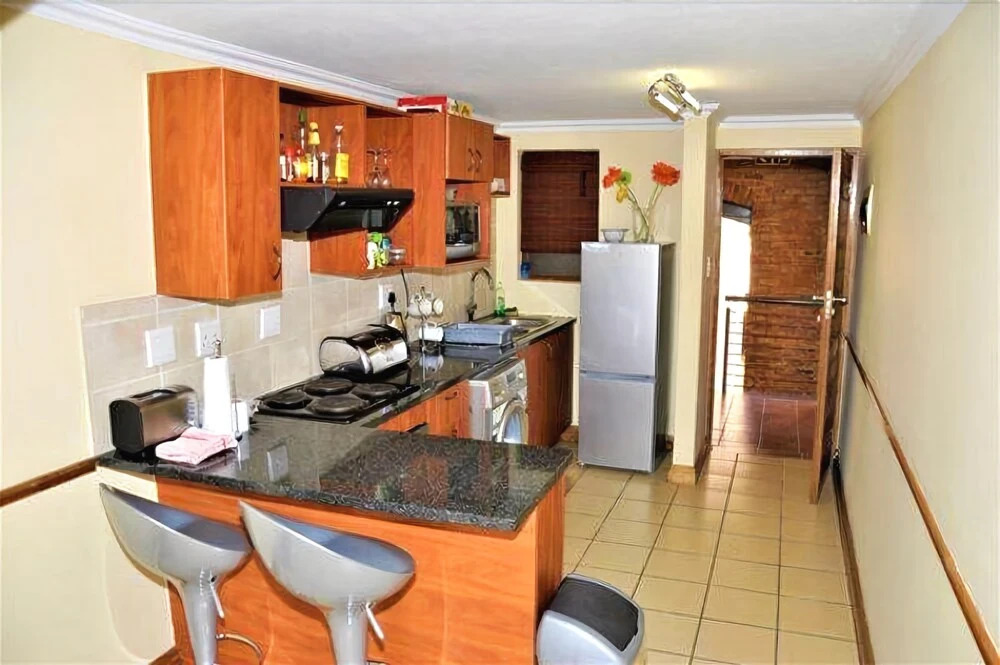 Midrand Bachelor Apartment