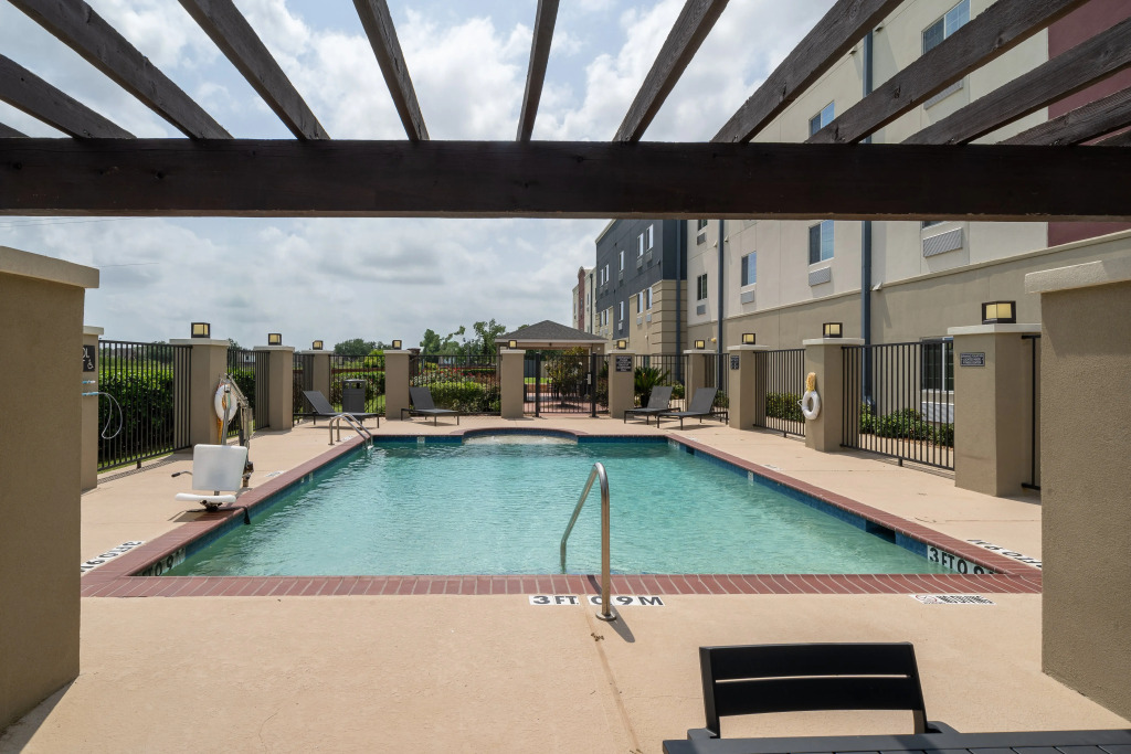 Candlewood Suites Deer Park by IHG