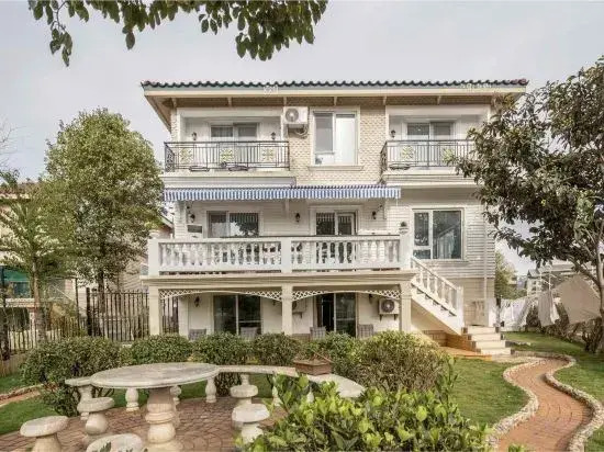 33HOUSE