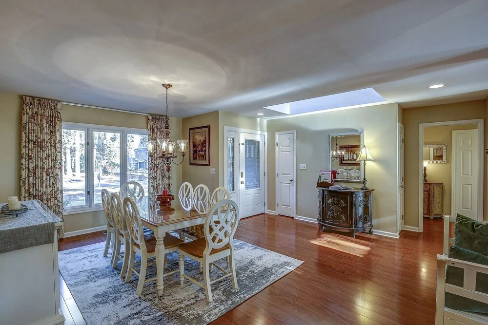 48 Kingston Rd
