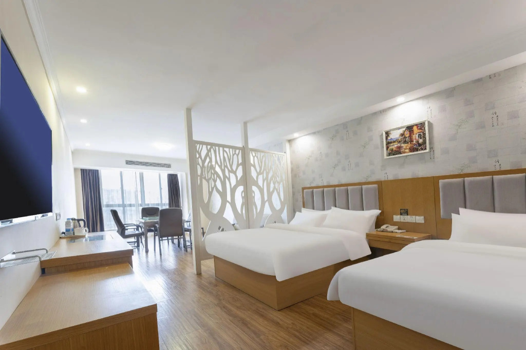 GreenTree Alliance ZheJiang Huzhou Changxing Zhebei Business Square Hotel