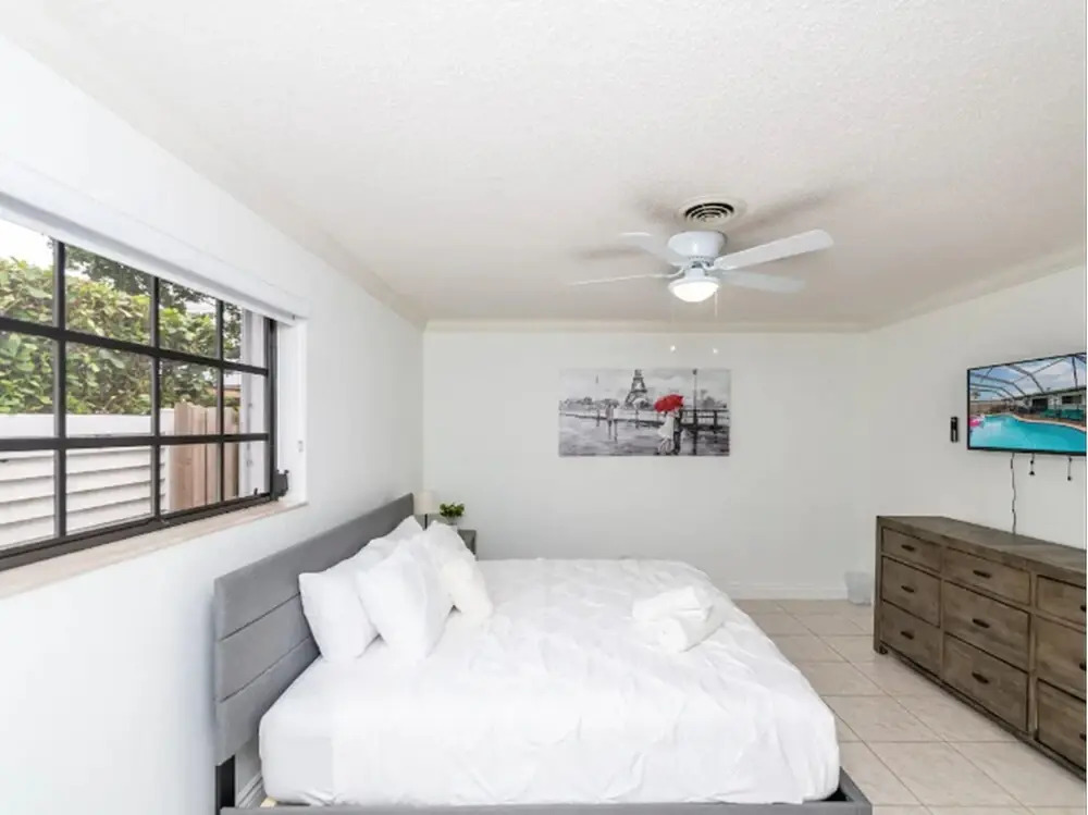 Casalinda - Hollywood Florida