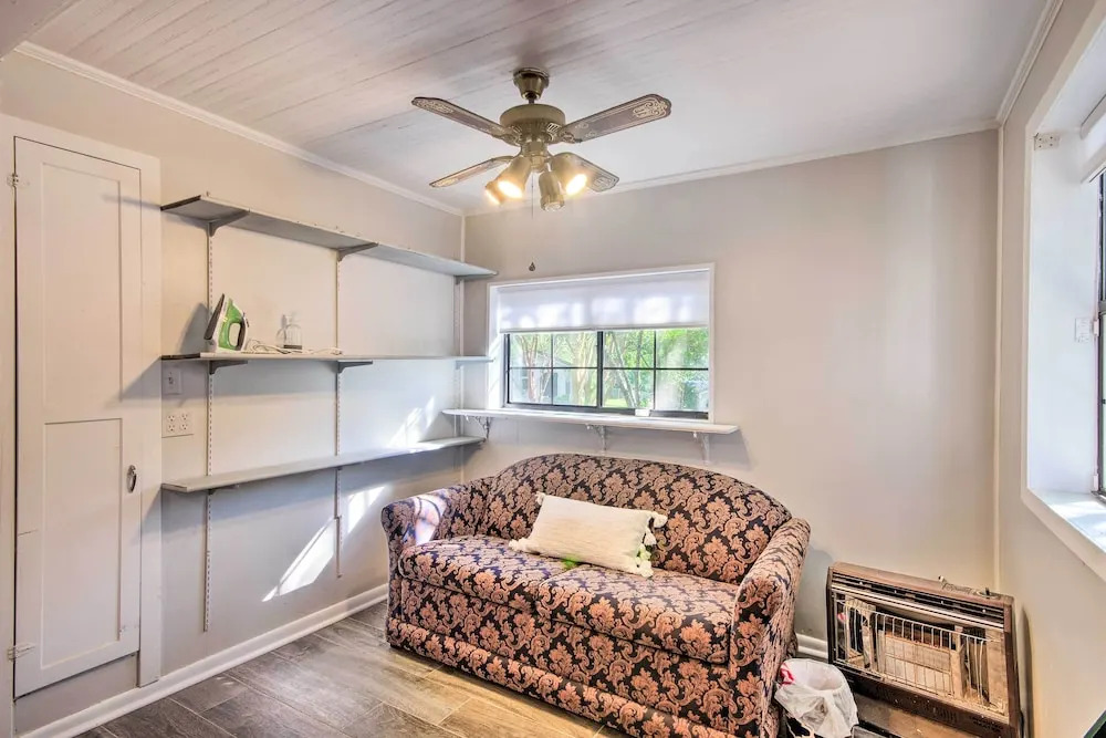 Pet-friendly Natchez Home: Walk to Downtown!