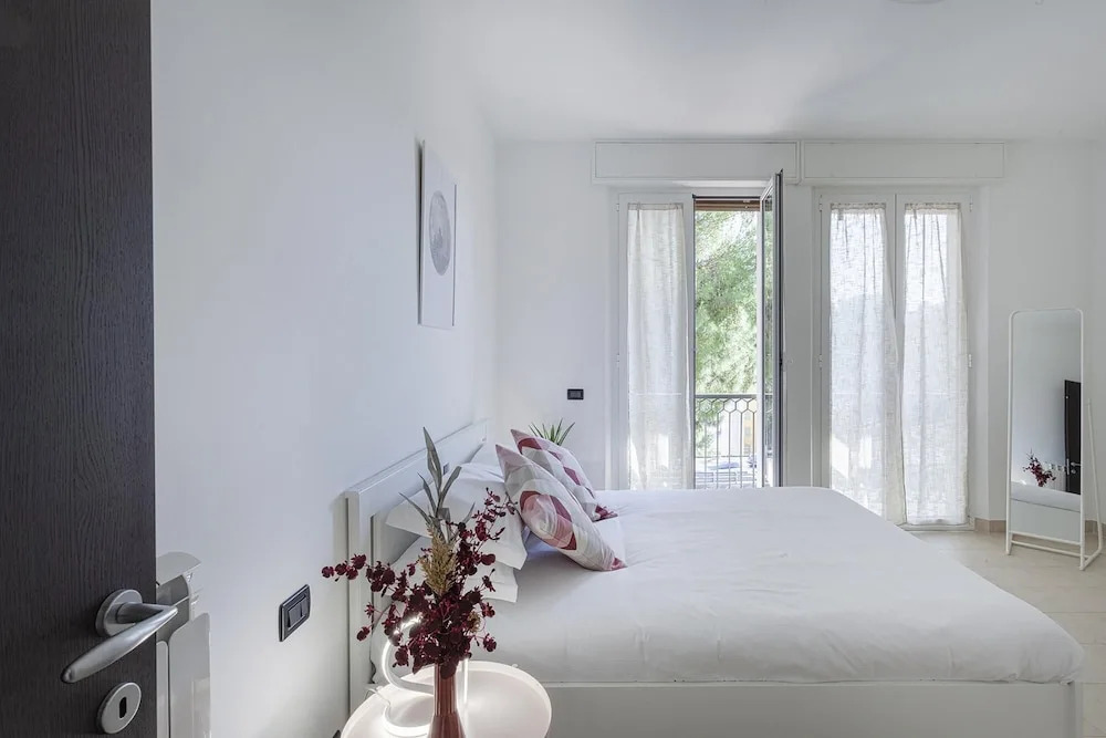Shelley Apartments by Wonderful Italy