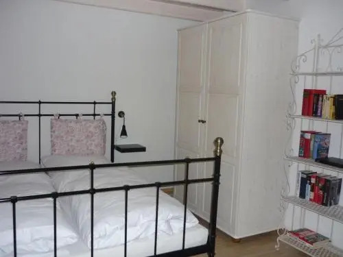 Little Rose Cottage