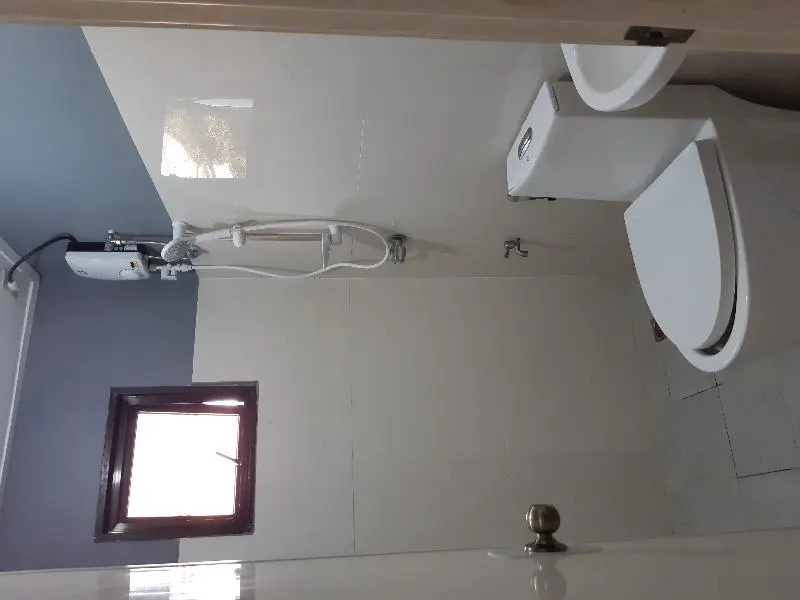 OYO 731 P3K Suites 1 (Vaccinated Staff)