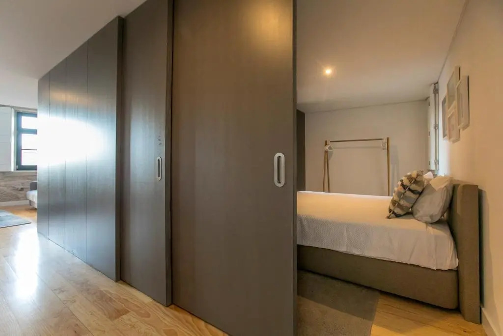 Modern 18th Century Flat