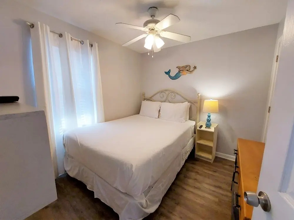 Sunrise Village 117