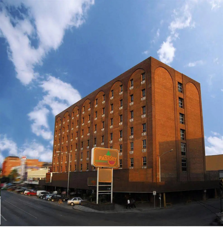 Fastos Hotel