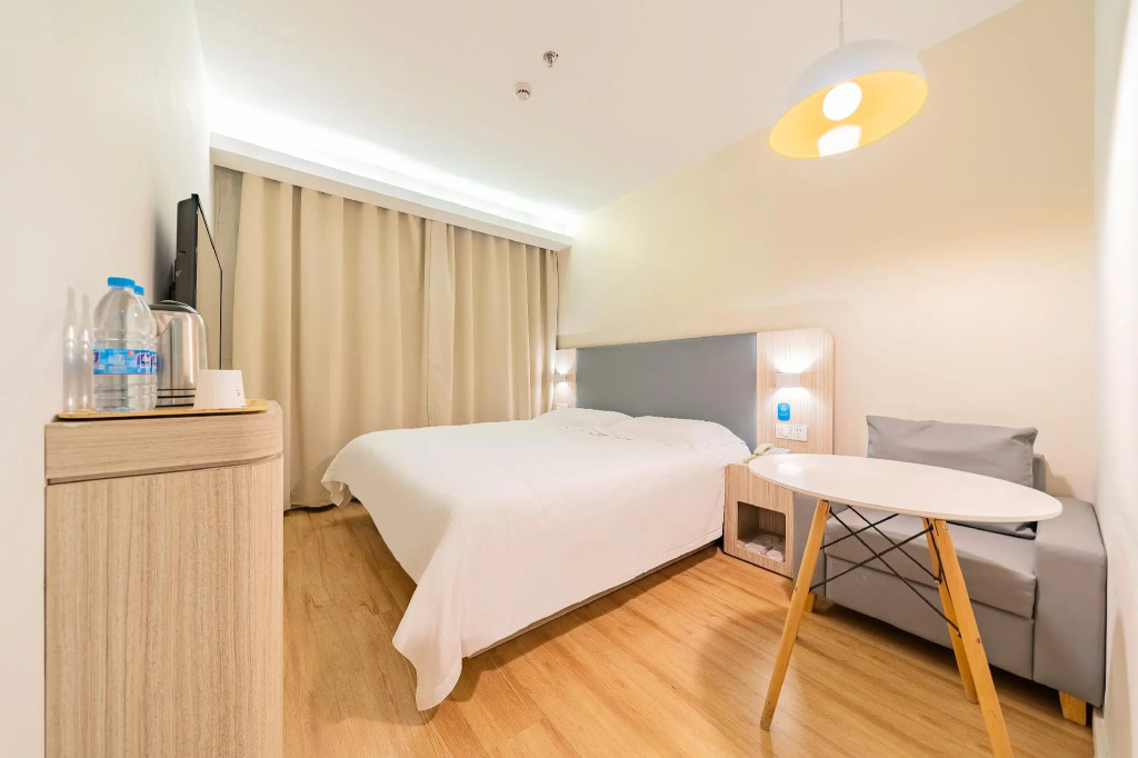 Green Tree Inn Shanghai Hongqiao Hub National Convention and Exhibition Centre Shenhong Road