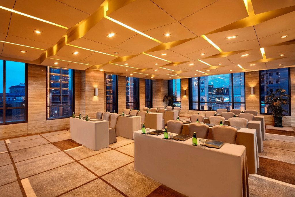 Отель Hilton Beijing Wangfujing
