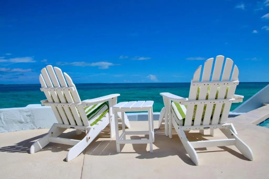 Waters Edge Villa - Oceanfront with Private Pool