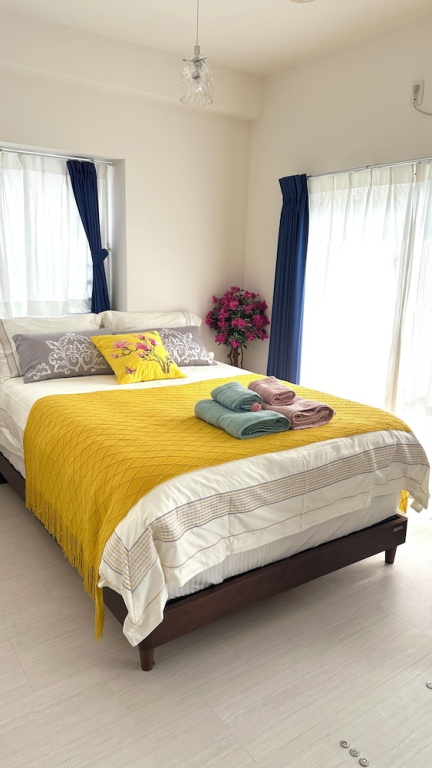 SunSea Okinawa Stunning Ocean View 2BR Sleeps 6 20 min from Airport 3 min to Shopping Mall