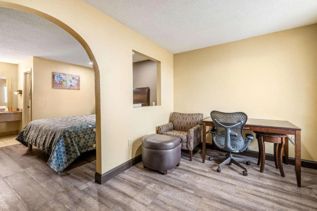 Southern Inn and Suites