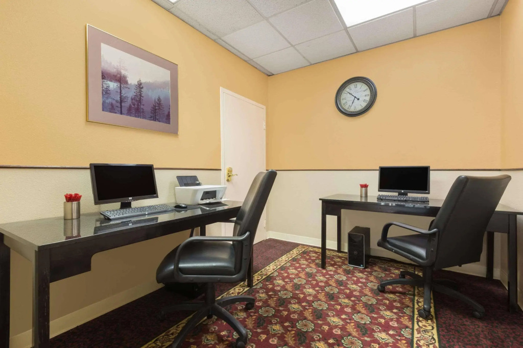 Budget Inn Laramie