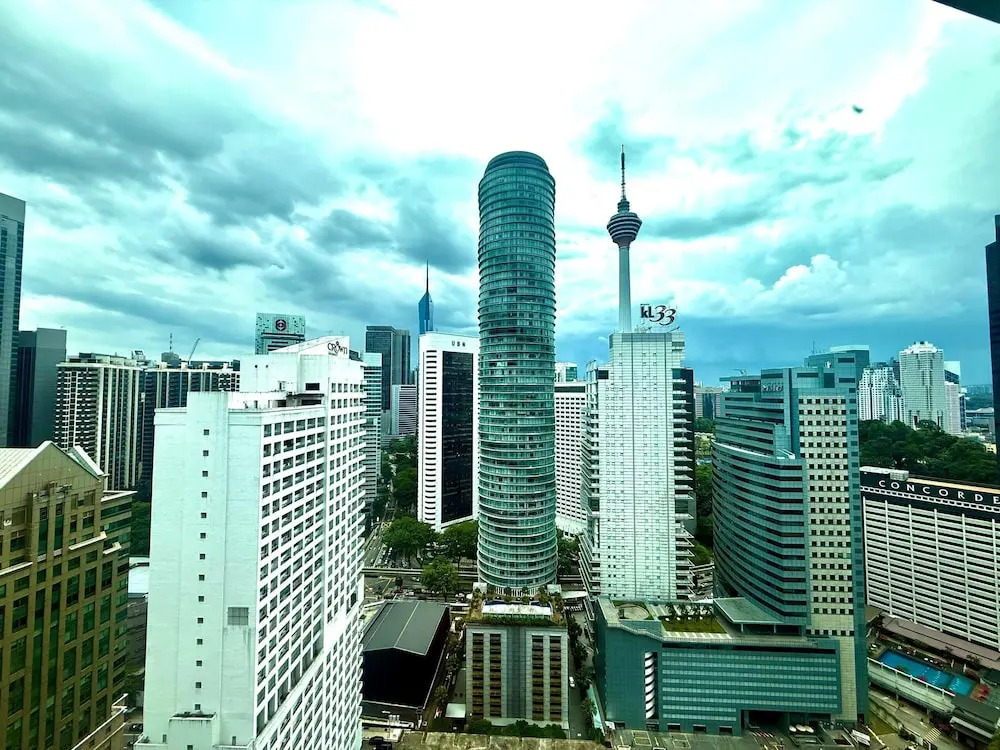 Vortex suites klcc
