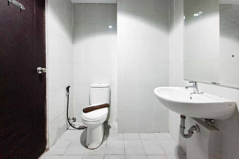 Neat 1Br For 2 Pax At Casa De Parco Apartment