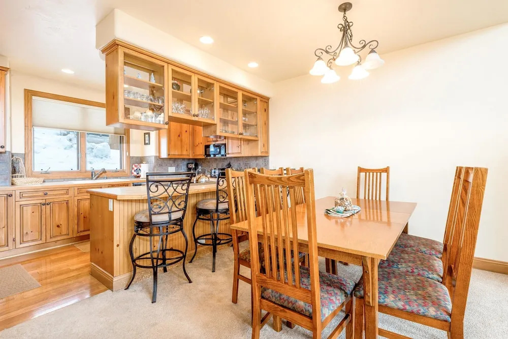 2700 Cross Timbers Trail Townhouse #1 4 Bedrooms 3.5 Bathrooms Townhou
