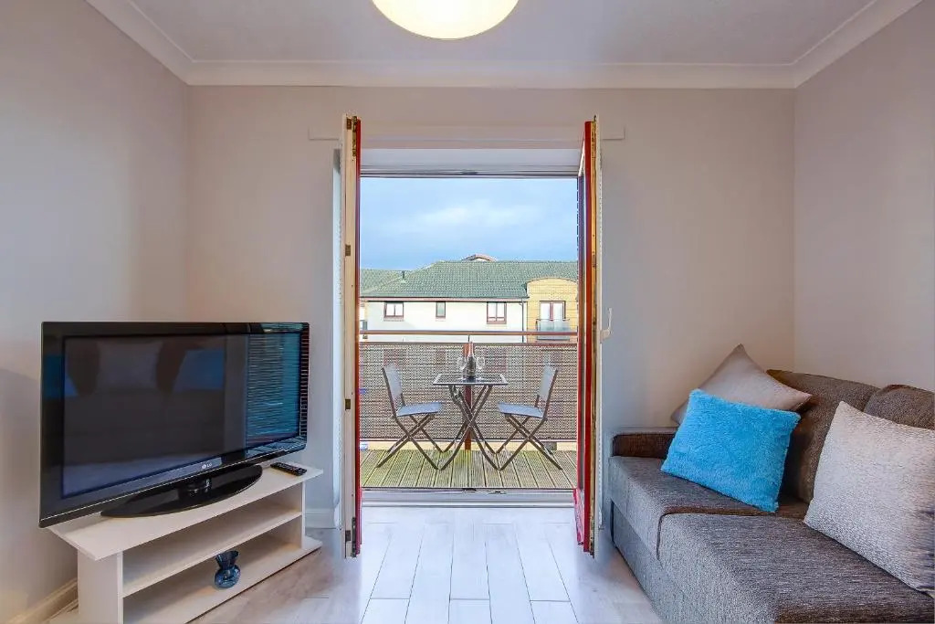 No 7 Ayr Beach - Coorie Doon