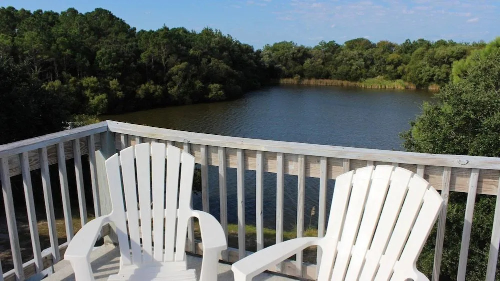 Atlantic Sound Waves - 5 Br Home