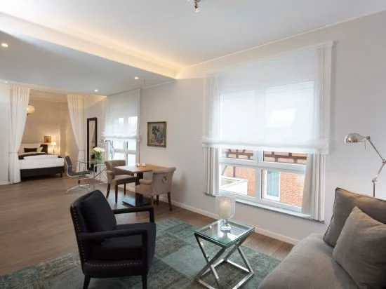 Hotel LOGIS First Class Business Suites