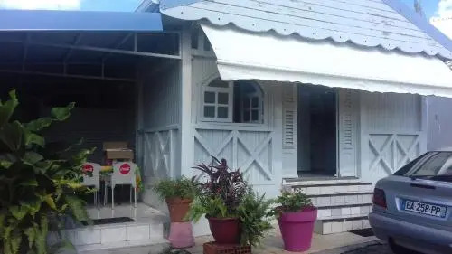 Appartement Vue Jardin Fleuri