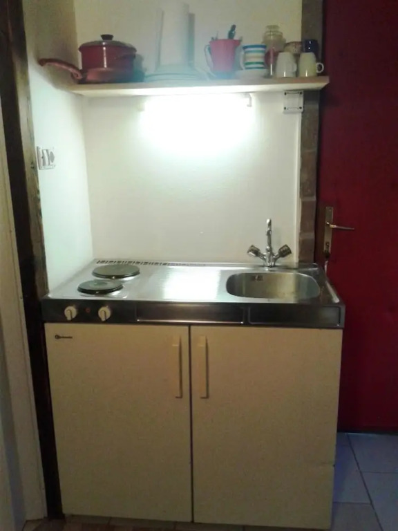 Studio in Belgrade, With Wonderful City View, Enclosed Garden and Wifi Near the Beach