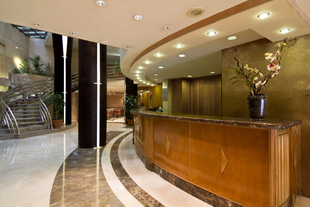 SANA Reno Hotel