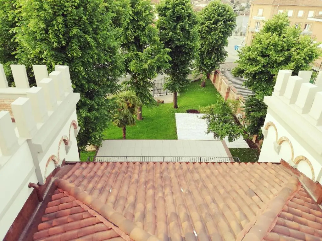 VILLA BERNASCONI
