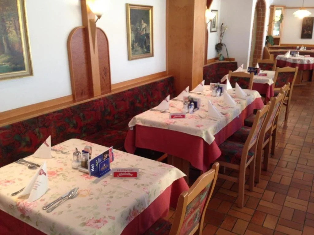Hotel zum Kastell