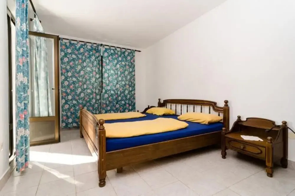 Apartments Lemes - Two Bedroom Apartment With Balcony and Sea View Ap1