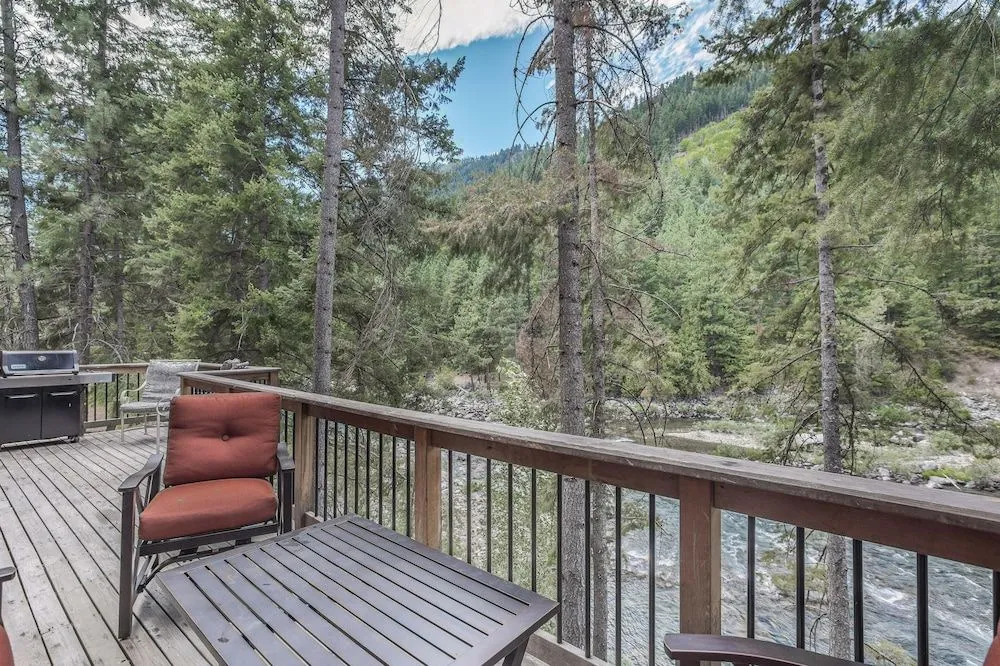 White Water Lodge