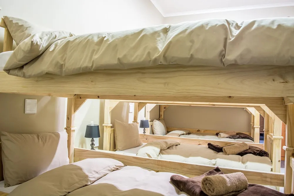 Sea View Bliss Guesthouse with self Catering