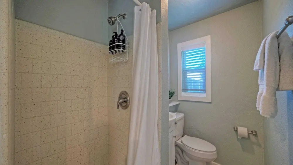 Walk to Shops, Near Dining & Beach Central Port A Location Casa Coconut by Avantstay