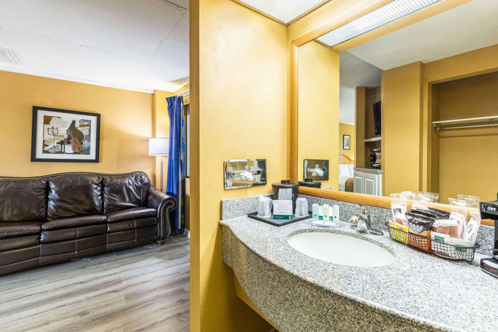 Quality Inn Branson - Hwy 76 Central