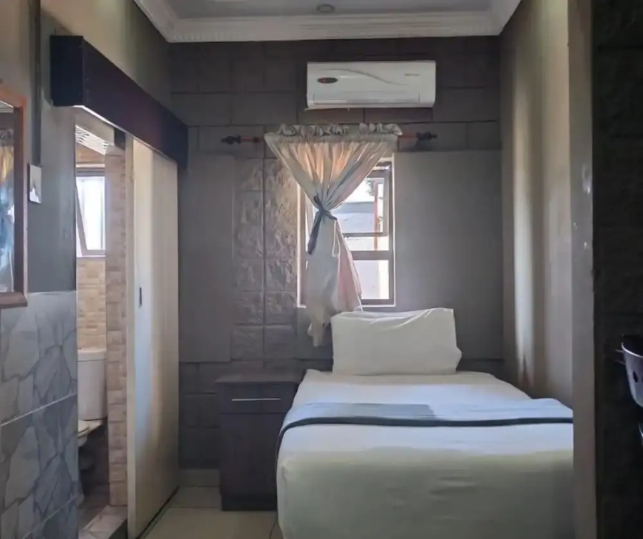 Olu Guest Lodge