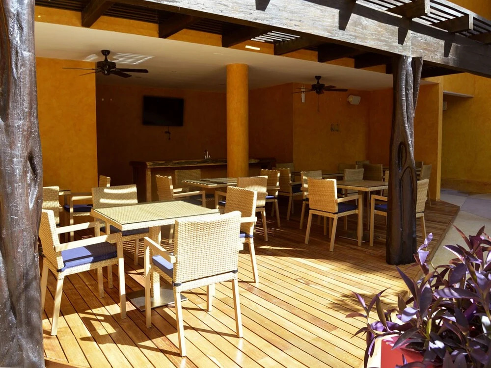 Lunada Apartments