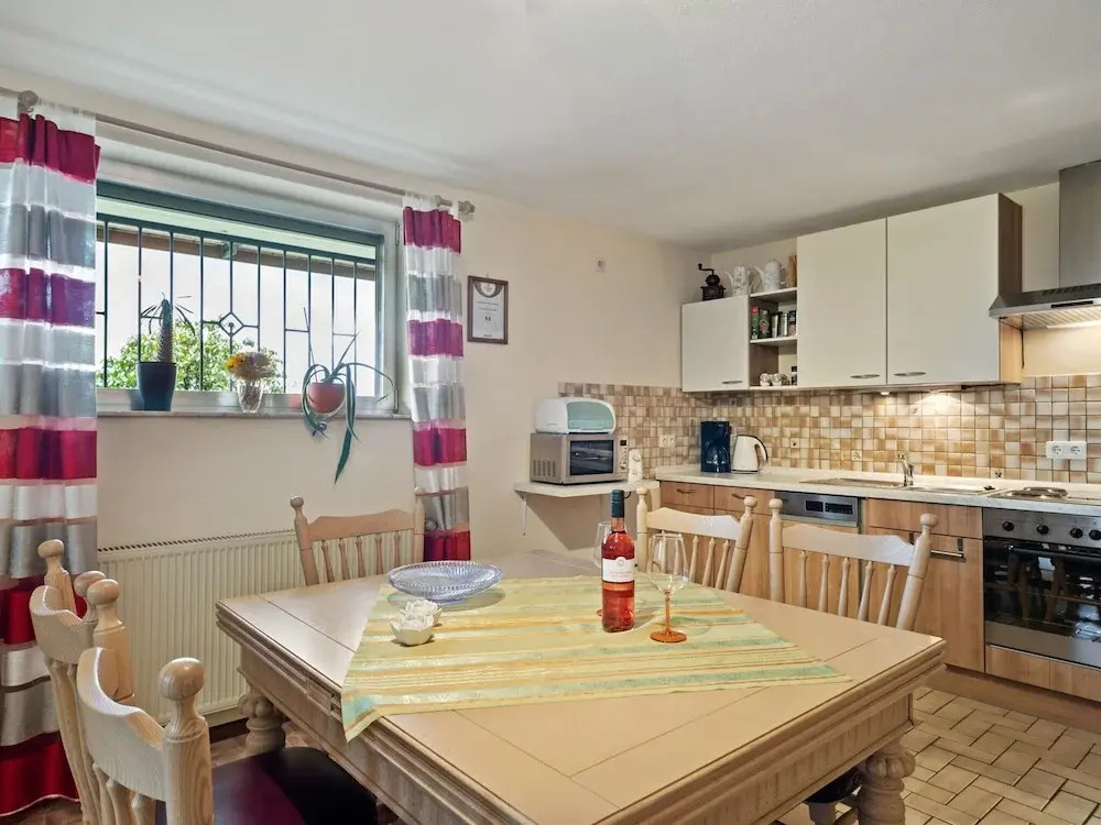 Quaint Pet-friendly Apartment in Neustraßburg