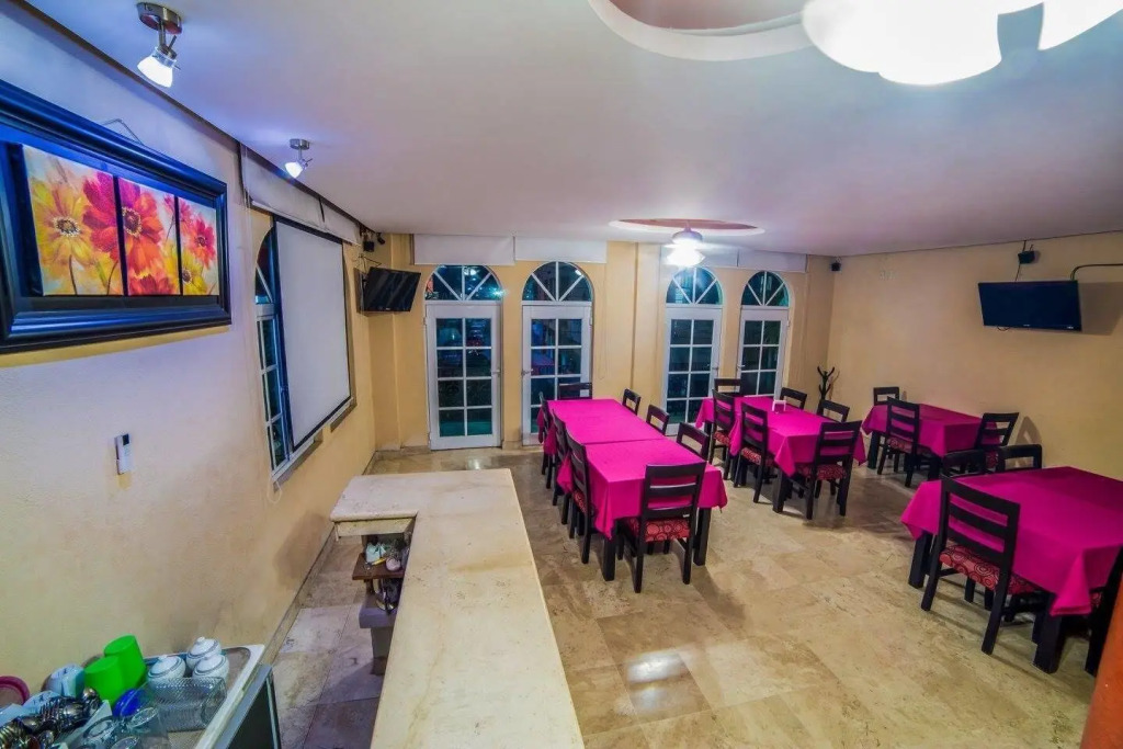 Hotel Casa Blanca