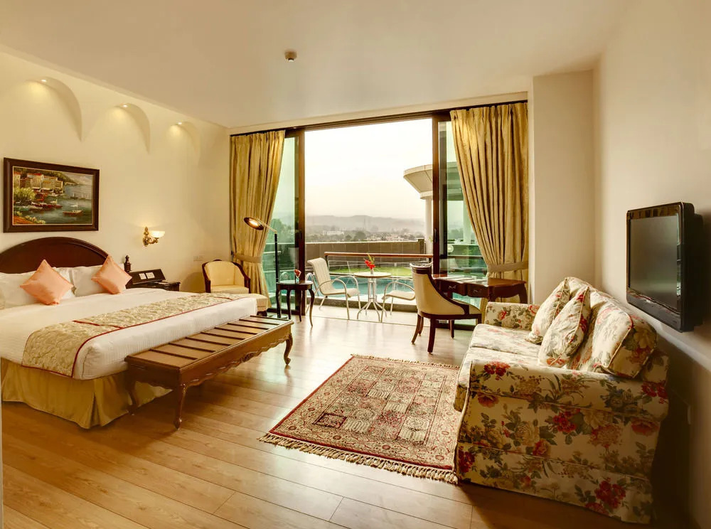 Welcom Bella Vista Chandigarh Hotel