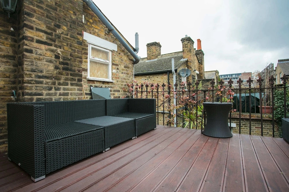 2 Bedroom Flat in Brixton Sleeps 4