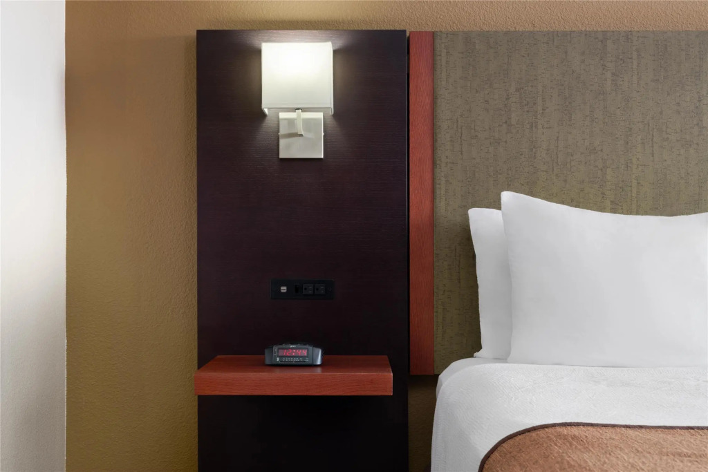 Best Western Discovery Inn