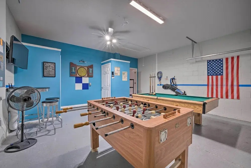 10 Mi to Disney Davenport House with Pool and Spa!