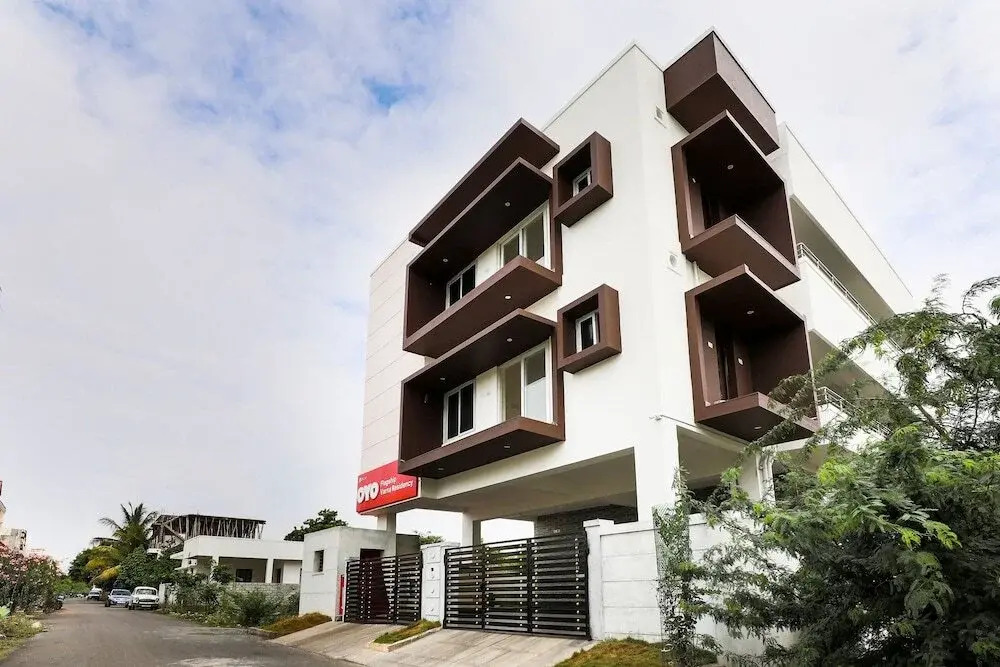 Varna Residency by OYO Rooms