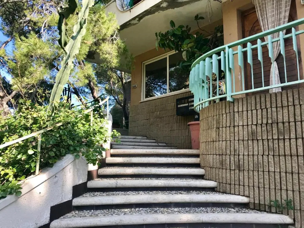 Luxury Apartment and Charm Sea View Isola Bella