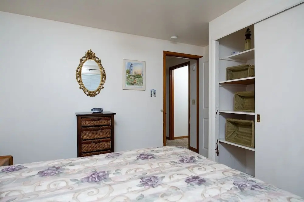 The Lighthouse in Lincoln City 2 Bedrooms 2 Bathrooms Home