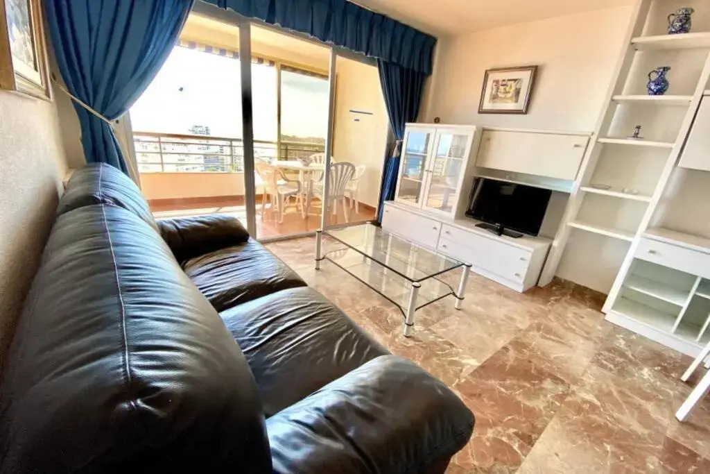 Leo piso 20 apartamento 4 pax Inmobiliaria Leo PLaya de San Juan
