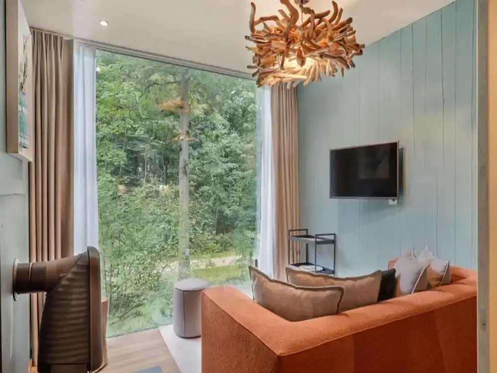 Modern Stay With Sauna & Pool